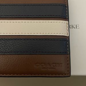 Men Coach 3 in 1 Wallet. Leather. Brown/Navy stripes.